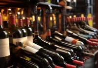 瑞马酒柜400服务售后热线普及$红酒柜底层货架陈列技巧：打造优雅品酒体验