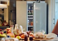 东芝冰箱客服热线导航详述—做蛋糕必备：冰箱的神奇作用揭秘