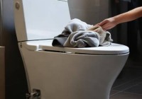 久野智能马桶24小时护航热线梳理：智能悬挂马桶掉落原因揭秘，安全使用指南