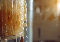 斯宝亚创热水器应急热线介绍√电热水器嗡嗡声之谜，揭秘原因与解决方案